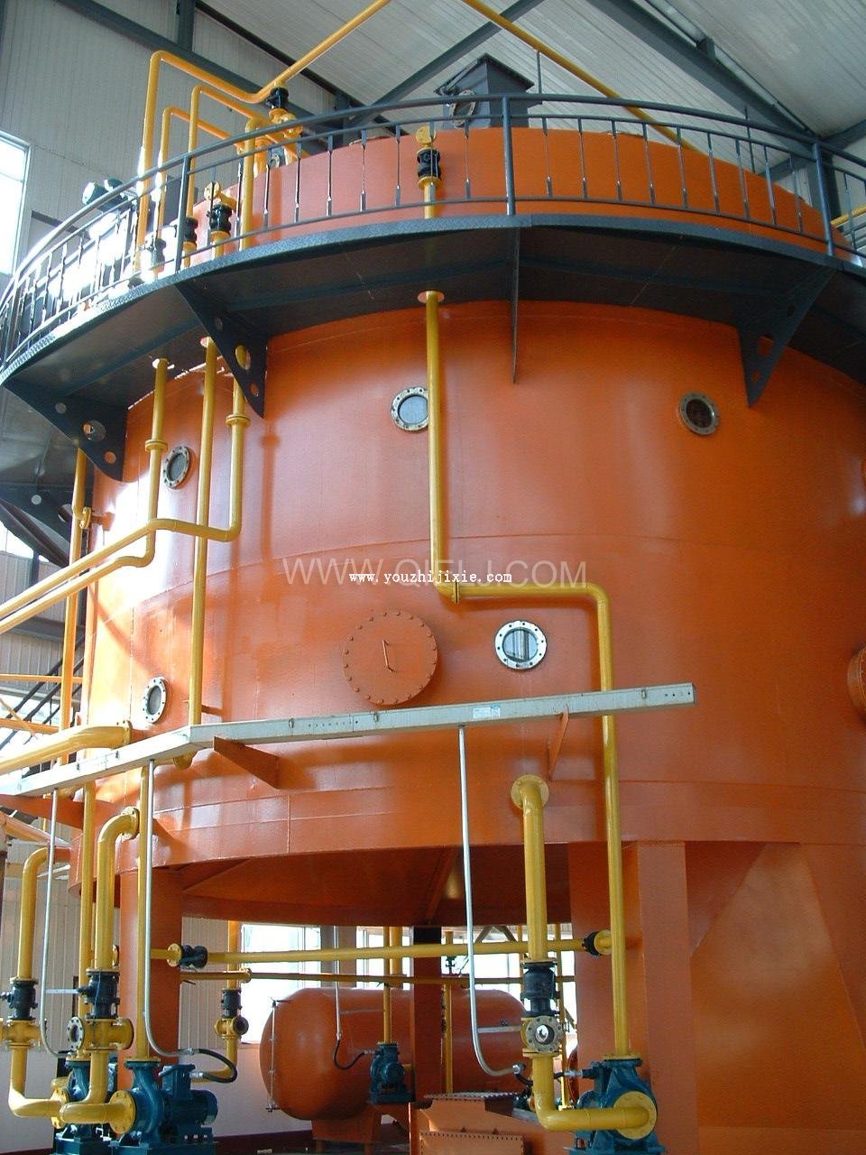 平轉(zhuǎn)浸出器 (以300T大豆浸出為例分析技術(shù)指標平轉(zhuǎn)浸出器)(圖1)