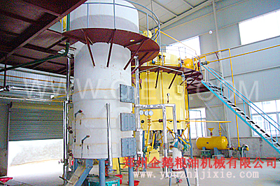 我公司采用的是新型效率高的DTDC系列蒸脫機(jī)(圖2)